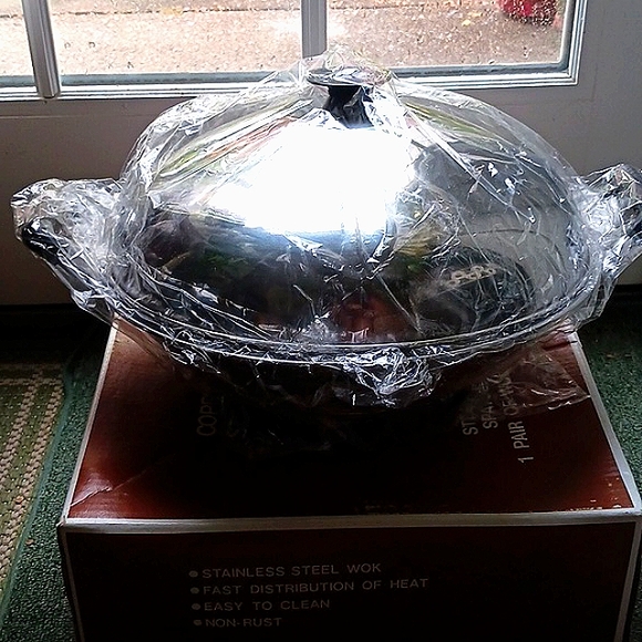 Daewoo Copper Bottom Stainless Steel 14"  Wok Set - Picture 8 of 11